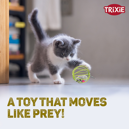 Trixie Mouse in a Wire Ball Toy for Cats (Yellow)