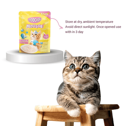 Moochie Mousse with Tuna Topping Calamari Cat Treats